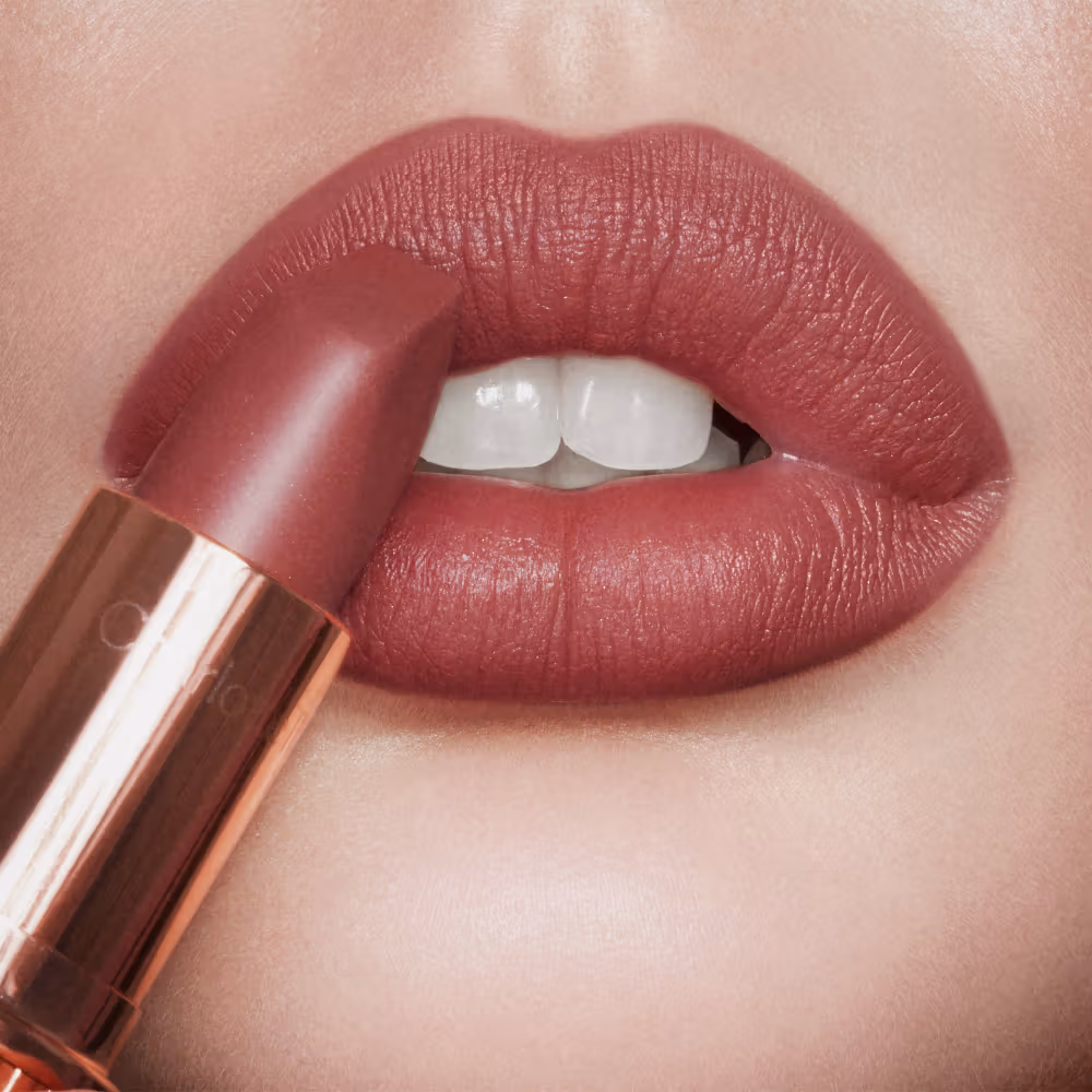 Charlotte Tilbury Matte Revolution - Pillow Talk Medium - Image 3